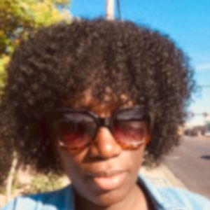 Meet your Posher, Abigail